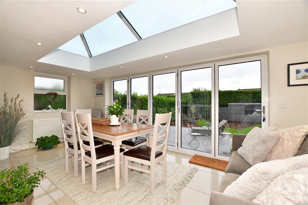 4 bed detached house for sale in Weavering Street, Weavering, Maidstone