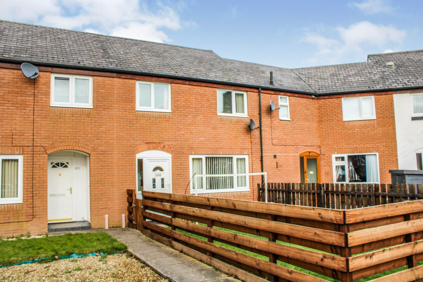 3 bed terraced house for sale in Heol Y Nant, Newtown SY16 Zoopla