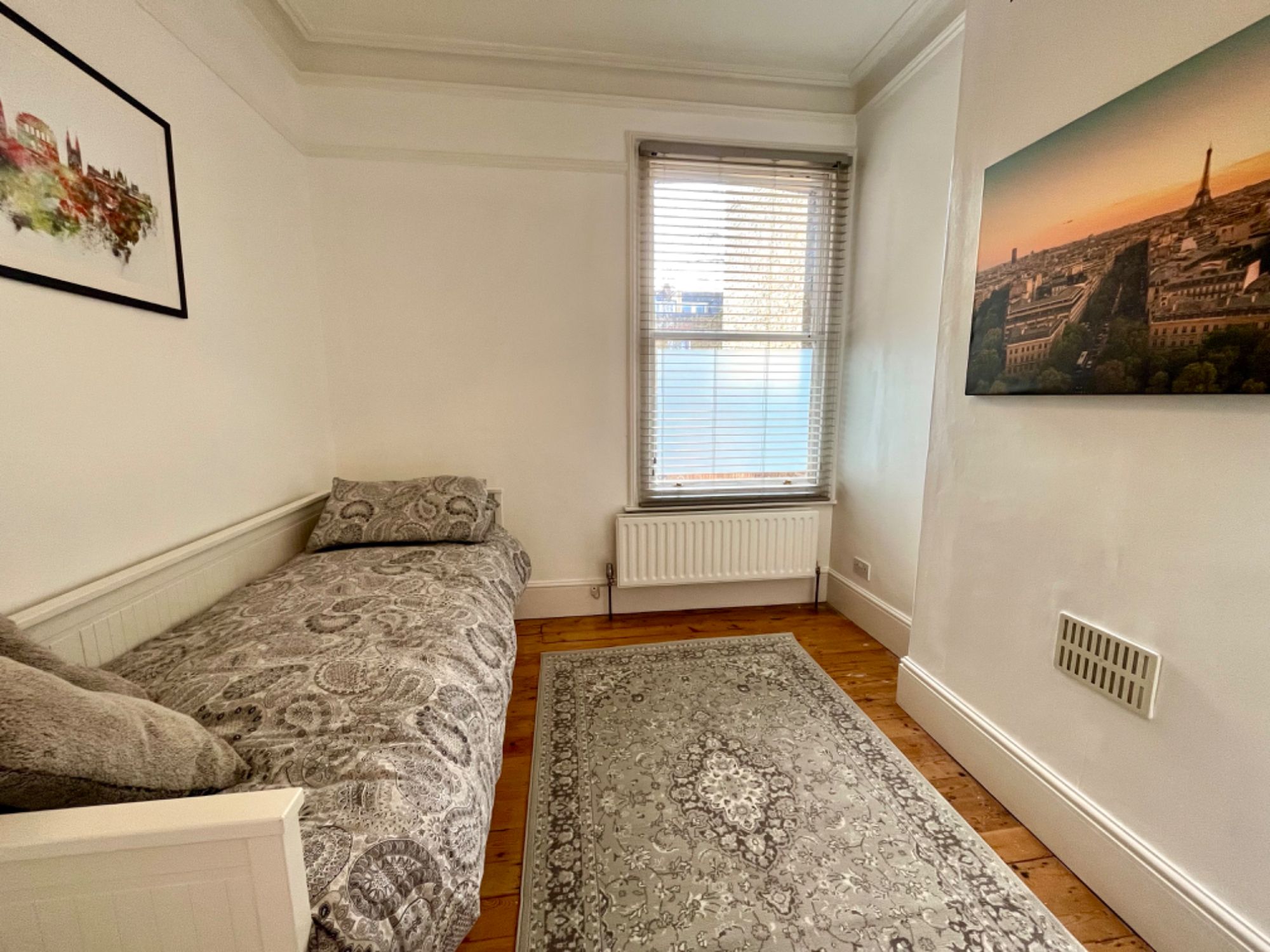 2 bed flat for sale in Avenue, London SW2 Zoopla