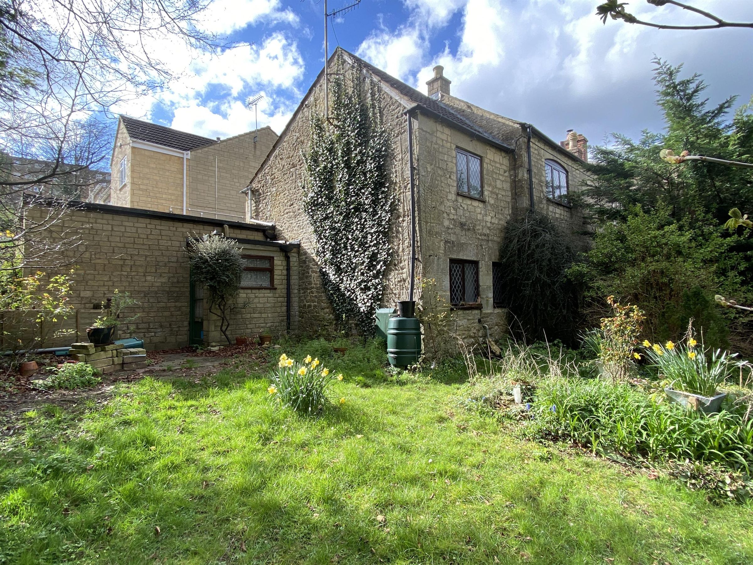 2 bed semidetached house for sale in Summer Street, Stroud GL5 Zoopla