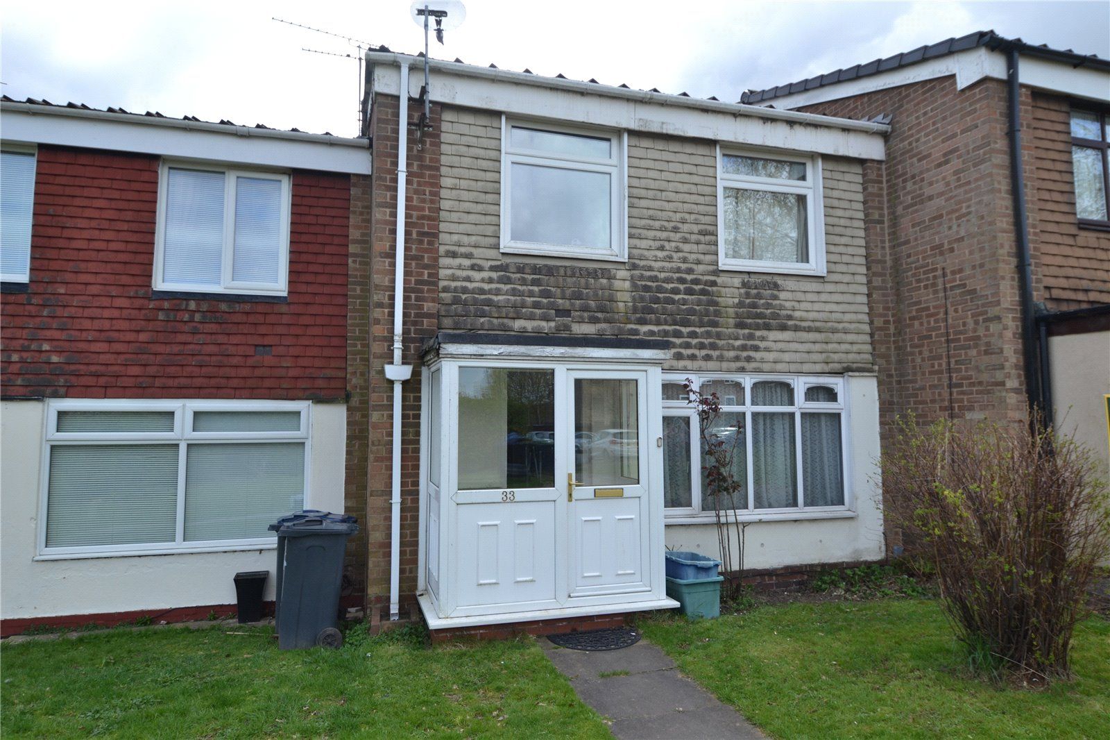 3 bed terraced house for sale in Highcrest Close, Birmingham B31 Zoopla