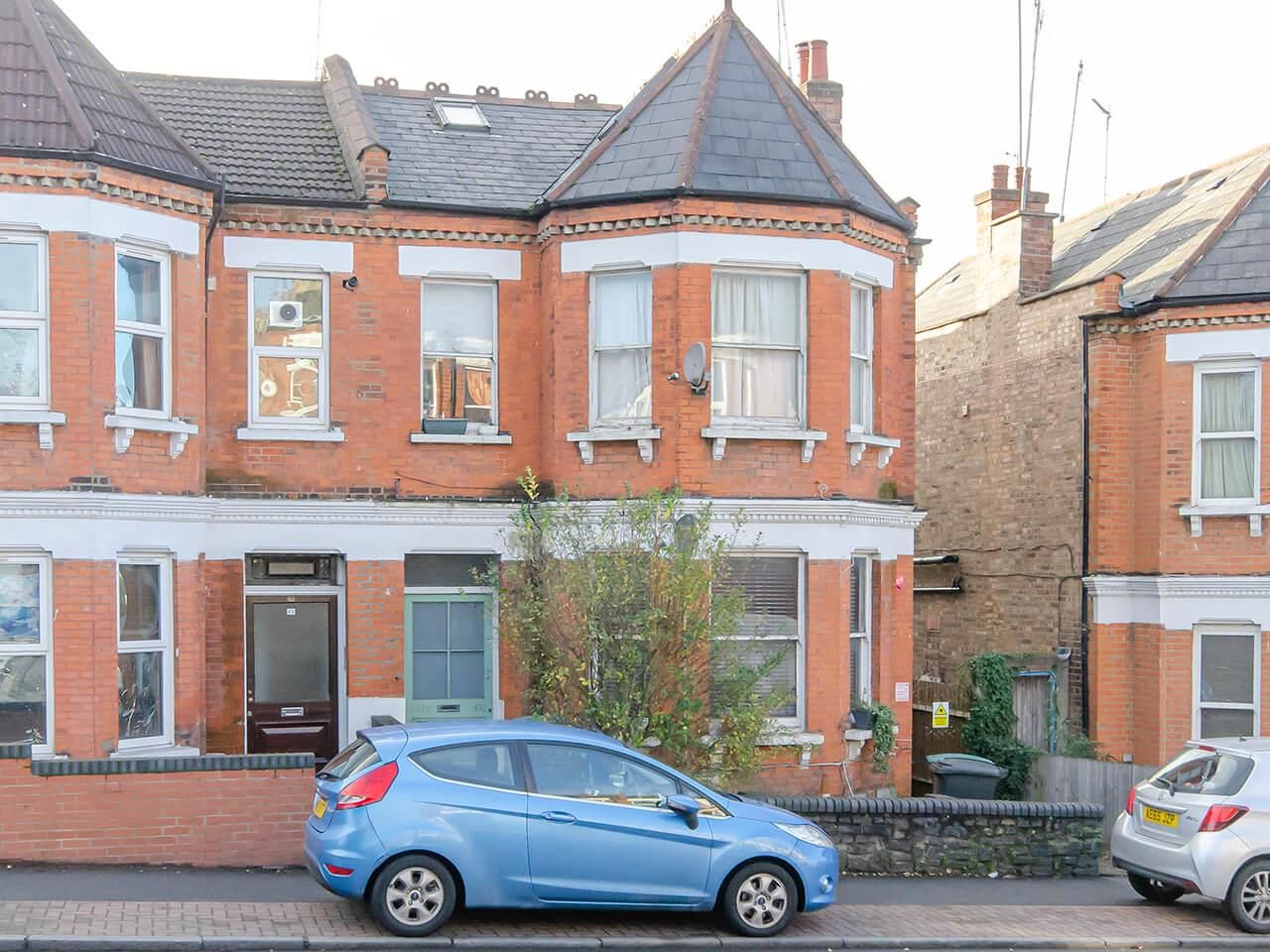 Colney Hatch Lane, London, Greater London N10  