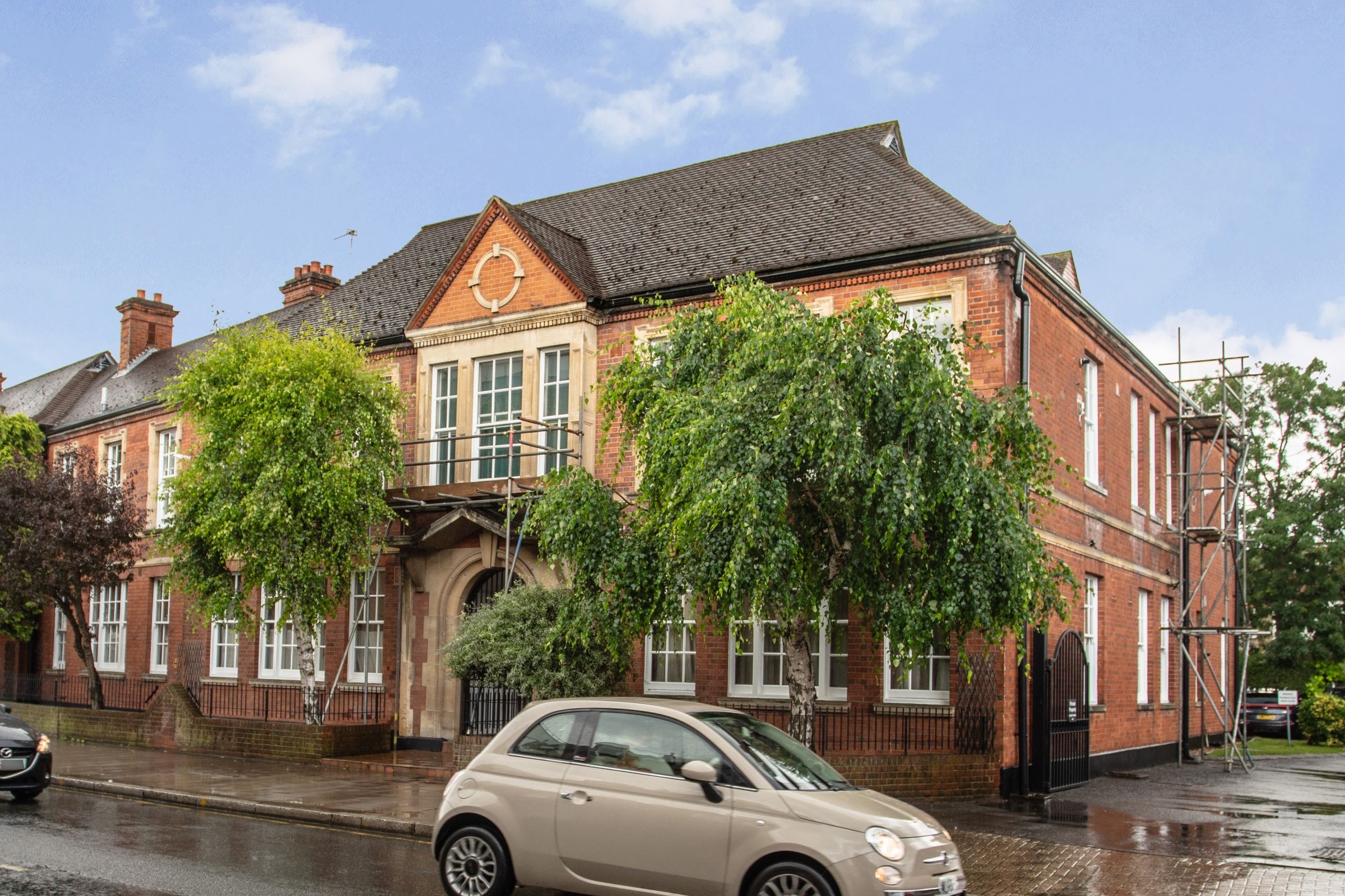 Horatio Place, Kingston Road, Wimbledon SW19  