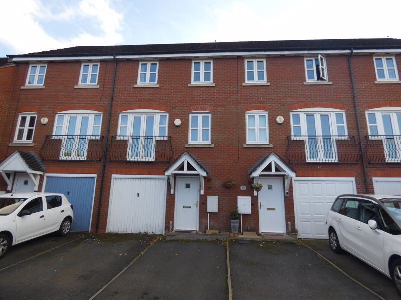 4 bed town house to rent in The Saplings, Madeley, Telford TF7 Zoopla