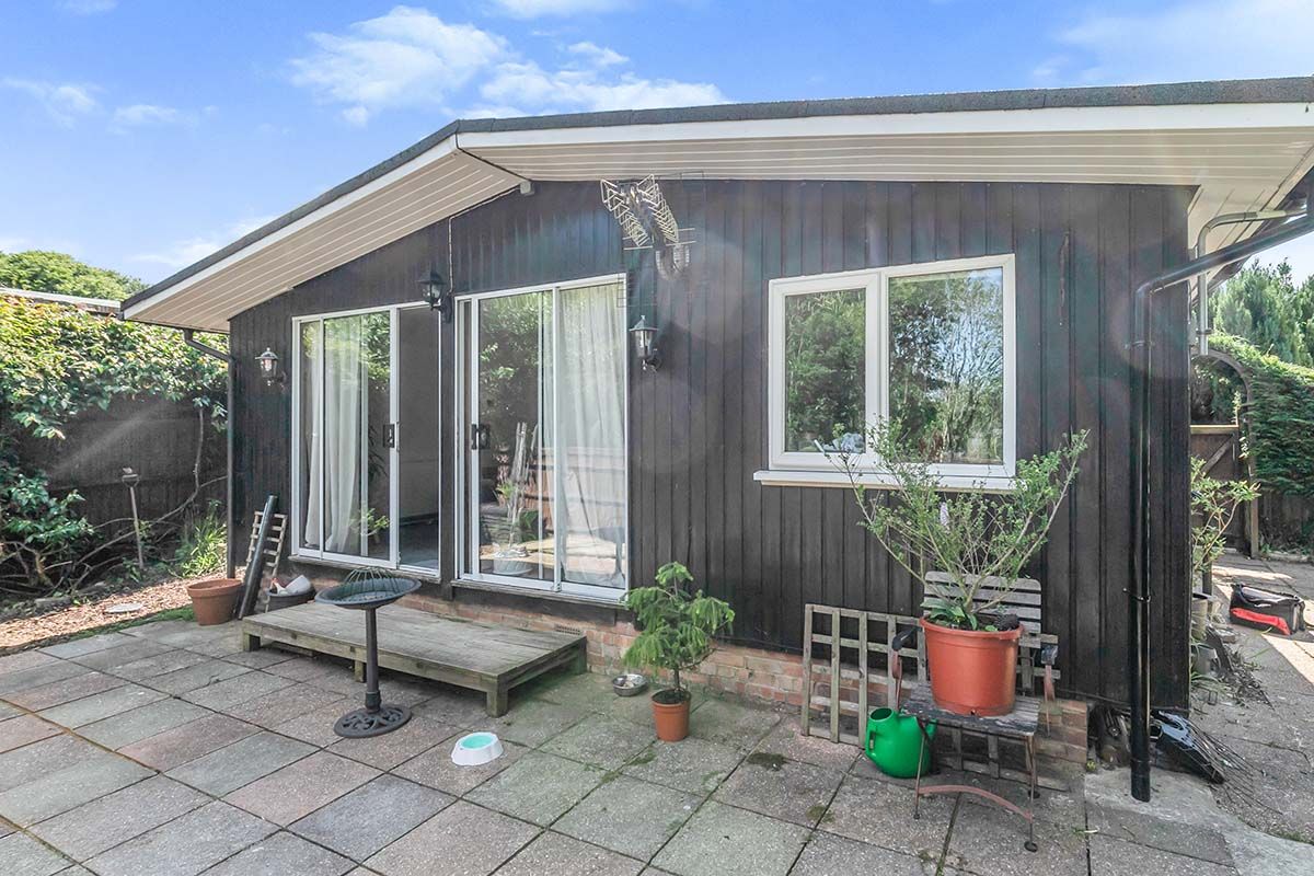1 bed bungalow for sale in High Beech Chalet Park, Battle Road, St