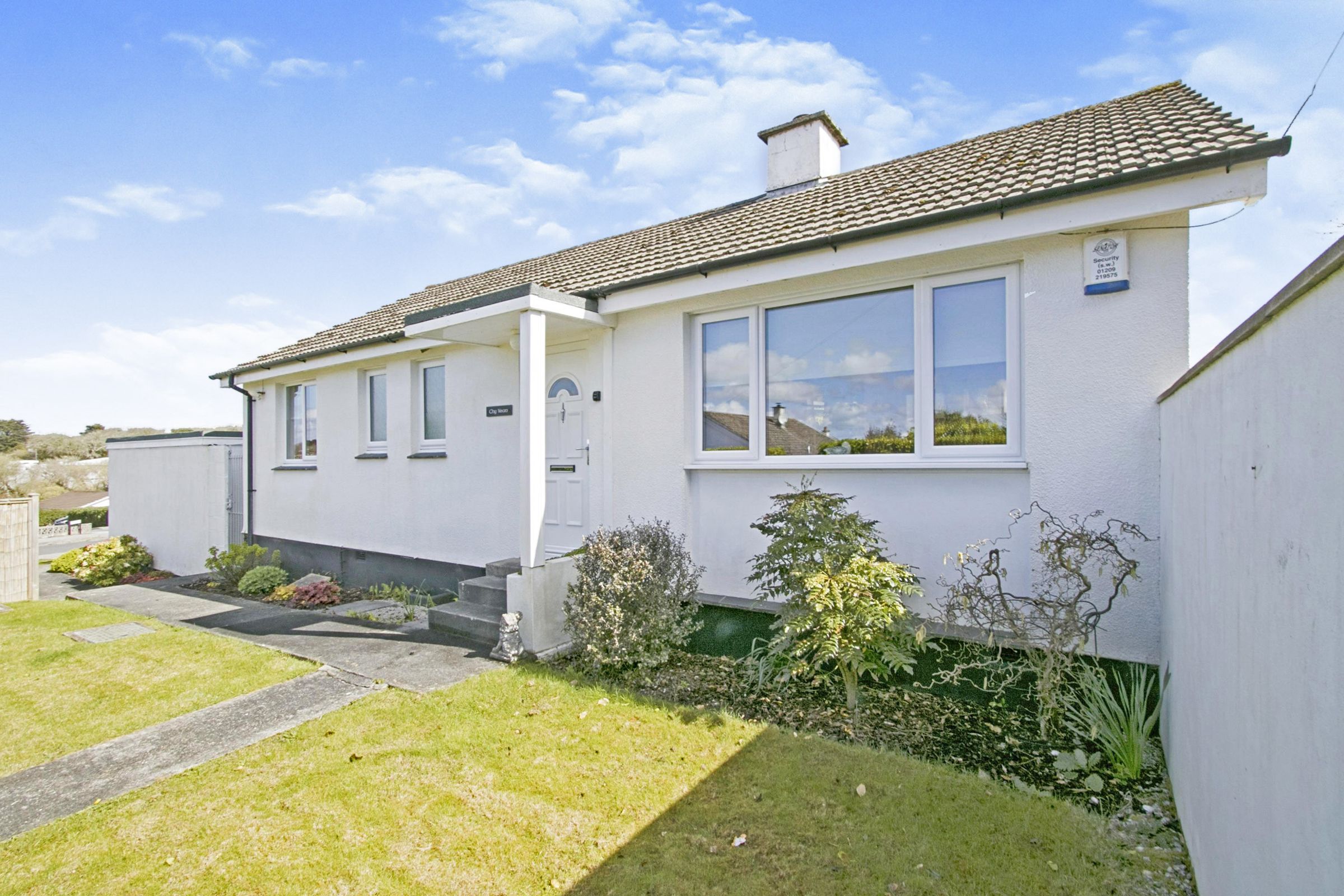 2 bed bungalow for sale in Forth Noweth, Carnon Downs, Truro, Cornwall