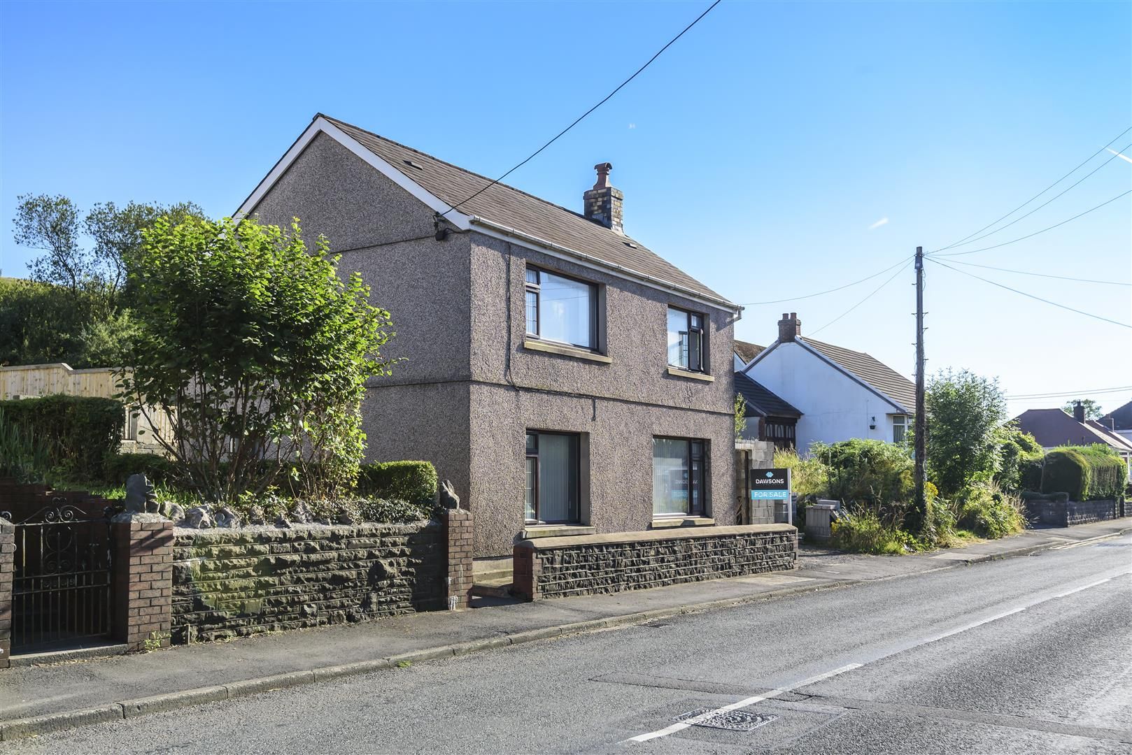 3 bed detached house for sale in Cwmamman Road, Glanamman, Ammanford