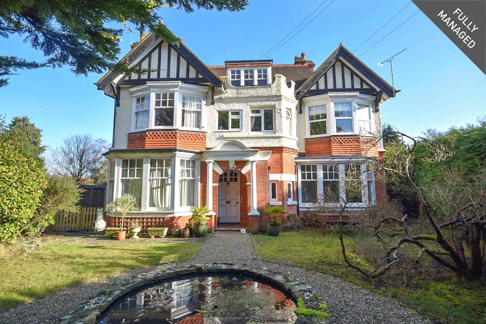 2 bed flat to rent in The Avenue, Crowthorne, Berkshire RG45 Zoopla