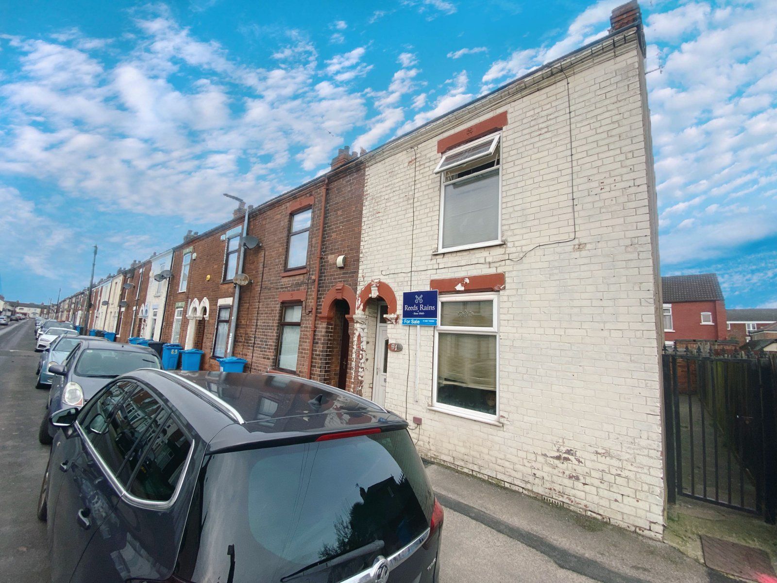 2 bed end terrace house for sale in Steynburg Street, Hull, East