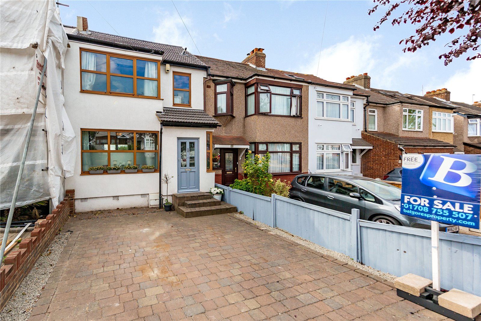 4 bed terraced house for sale in Mowbrays Road, Romford RM5 Zoopla