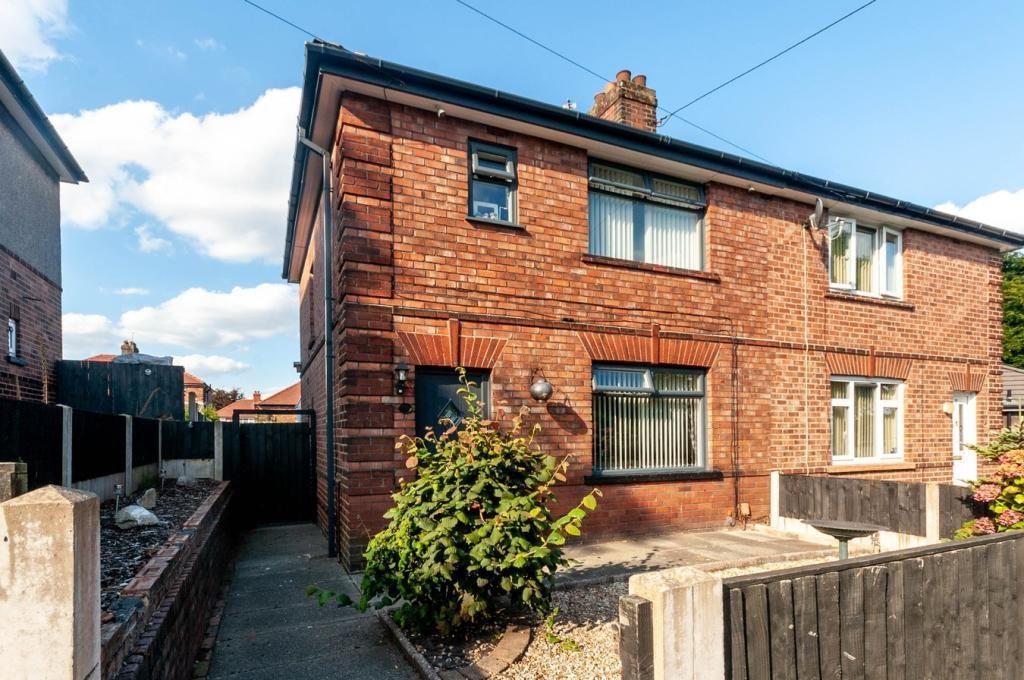 4 bed semidetached house for sale in Leslie Road, St. Helens WA10 Zoopla