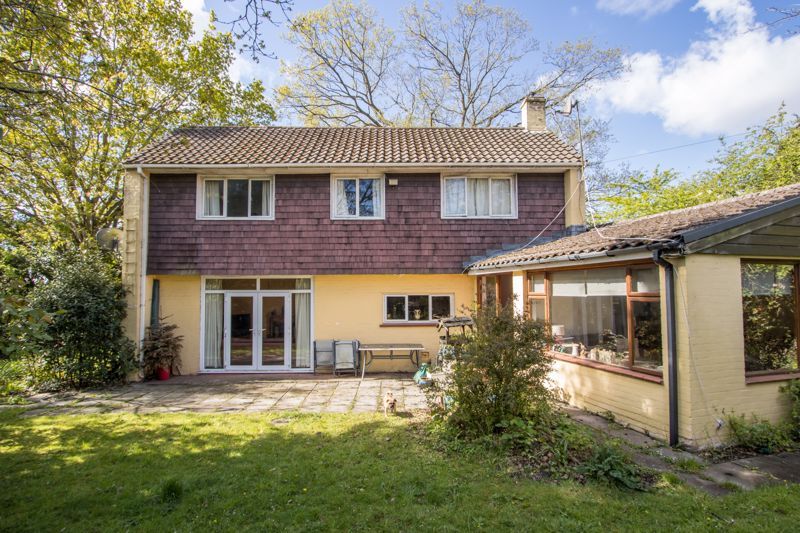 St. Cyres Road, Penarth CF64  