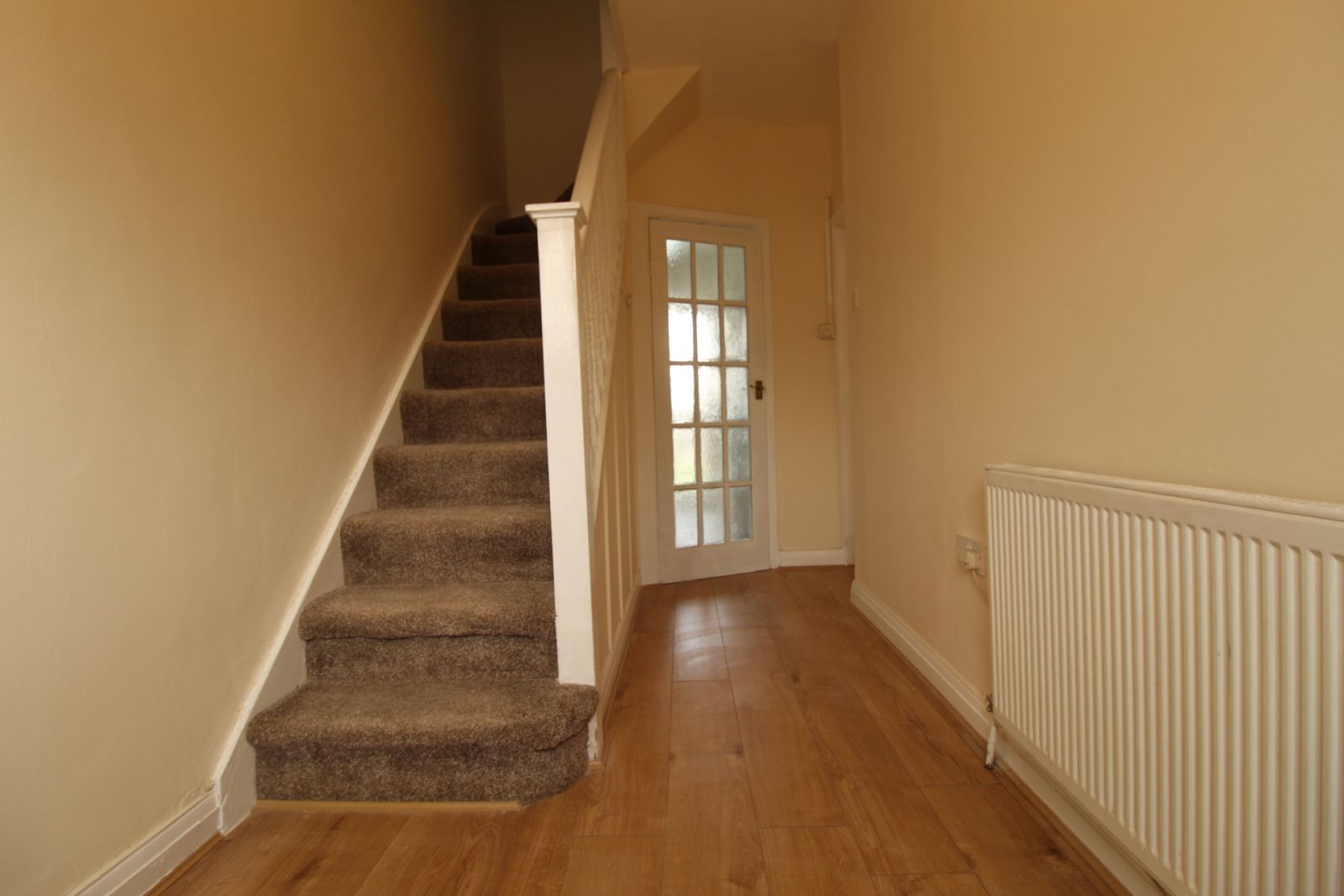 3 bed semidetached house to rent in Hillside Road, Southall UB1 Zoopla