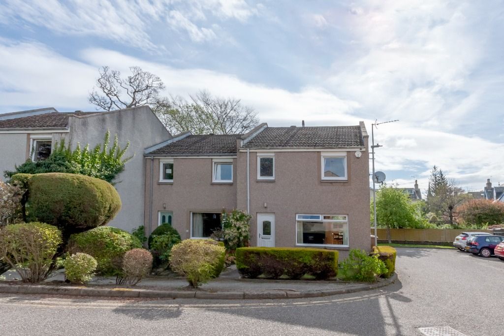 3 bed end terrace house for sale in Bethany Gardens, Holburn, Aberdeen