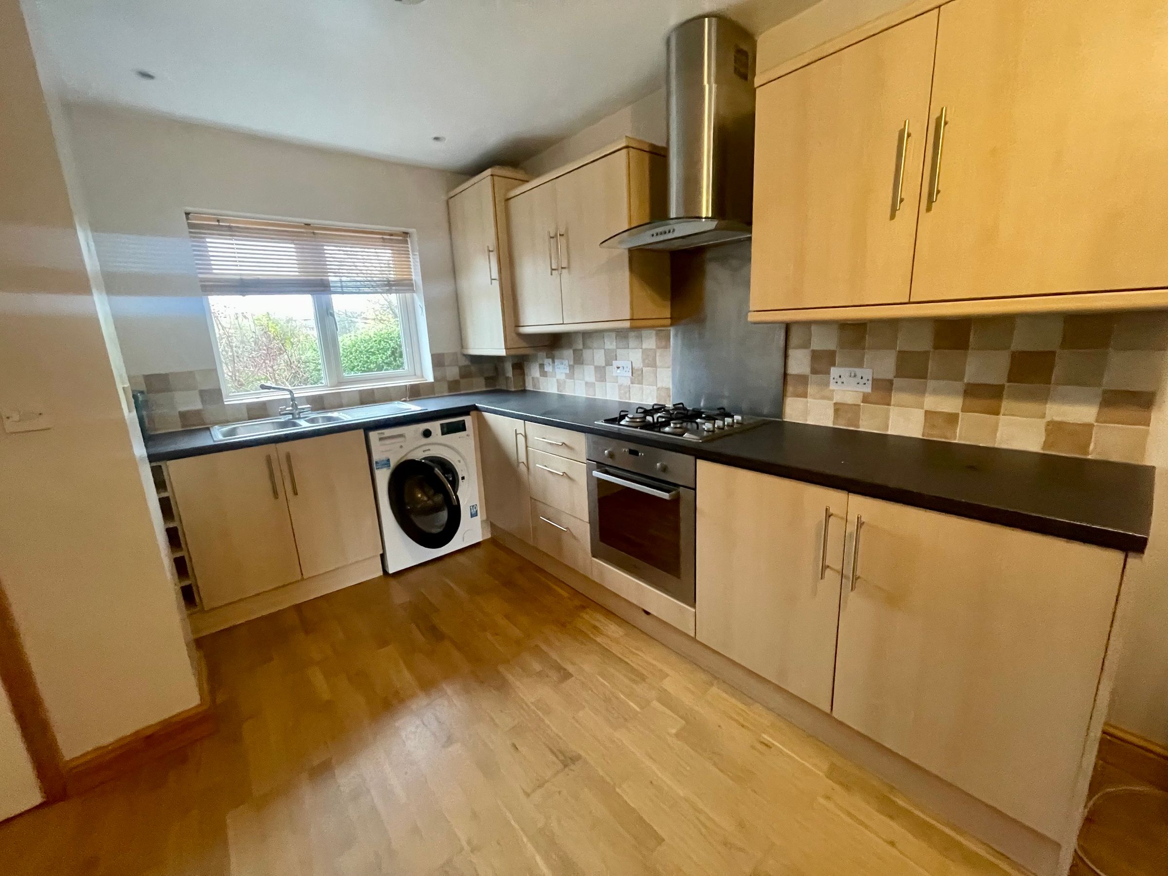 2 bed semidetached house to rent in Alcester Road, StratfordUponAvon