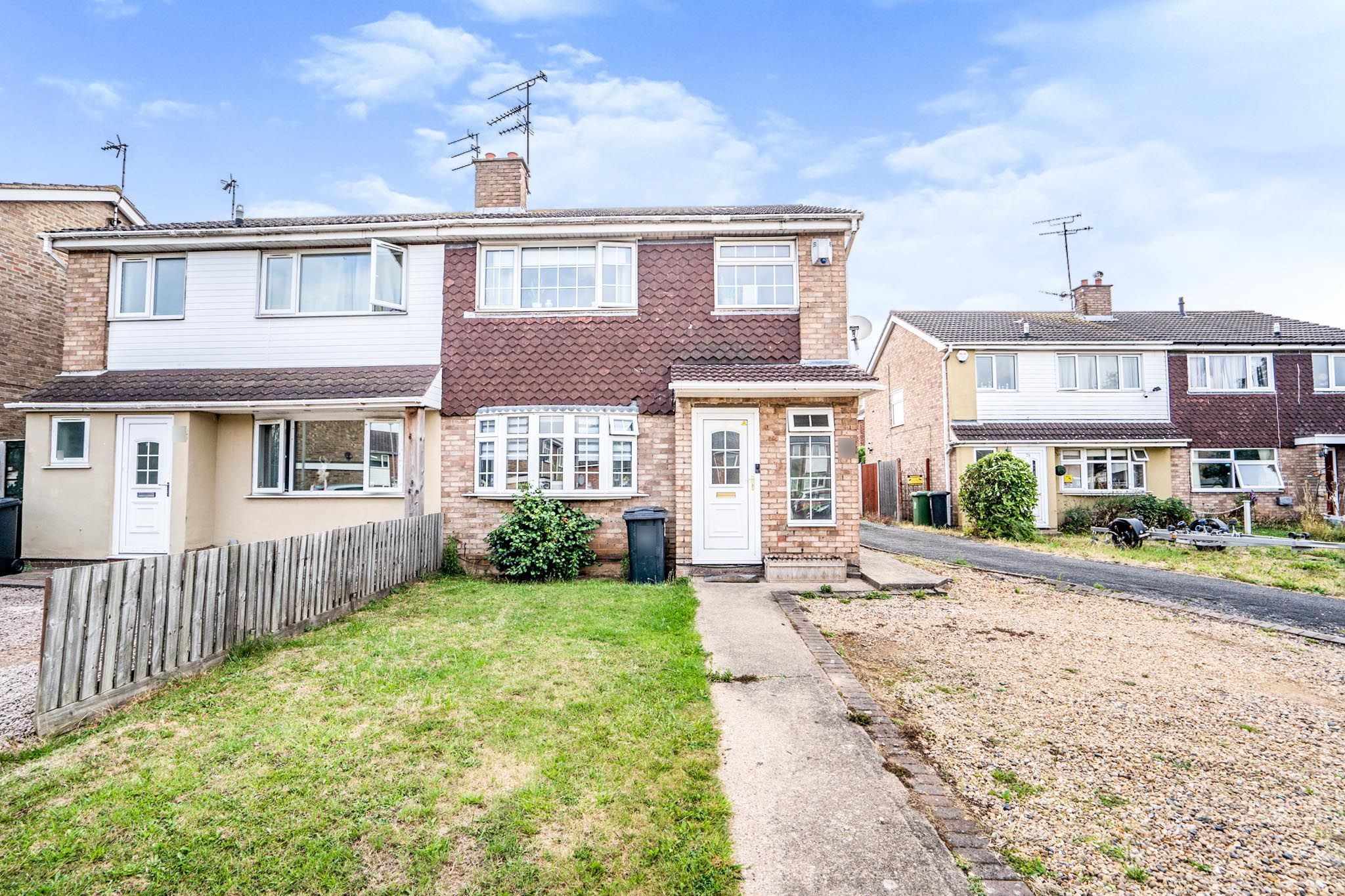 3 bed semidetached house for sale in Shire Close, Braunstone Town LE3 Zoopla