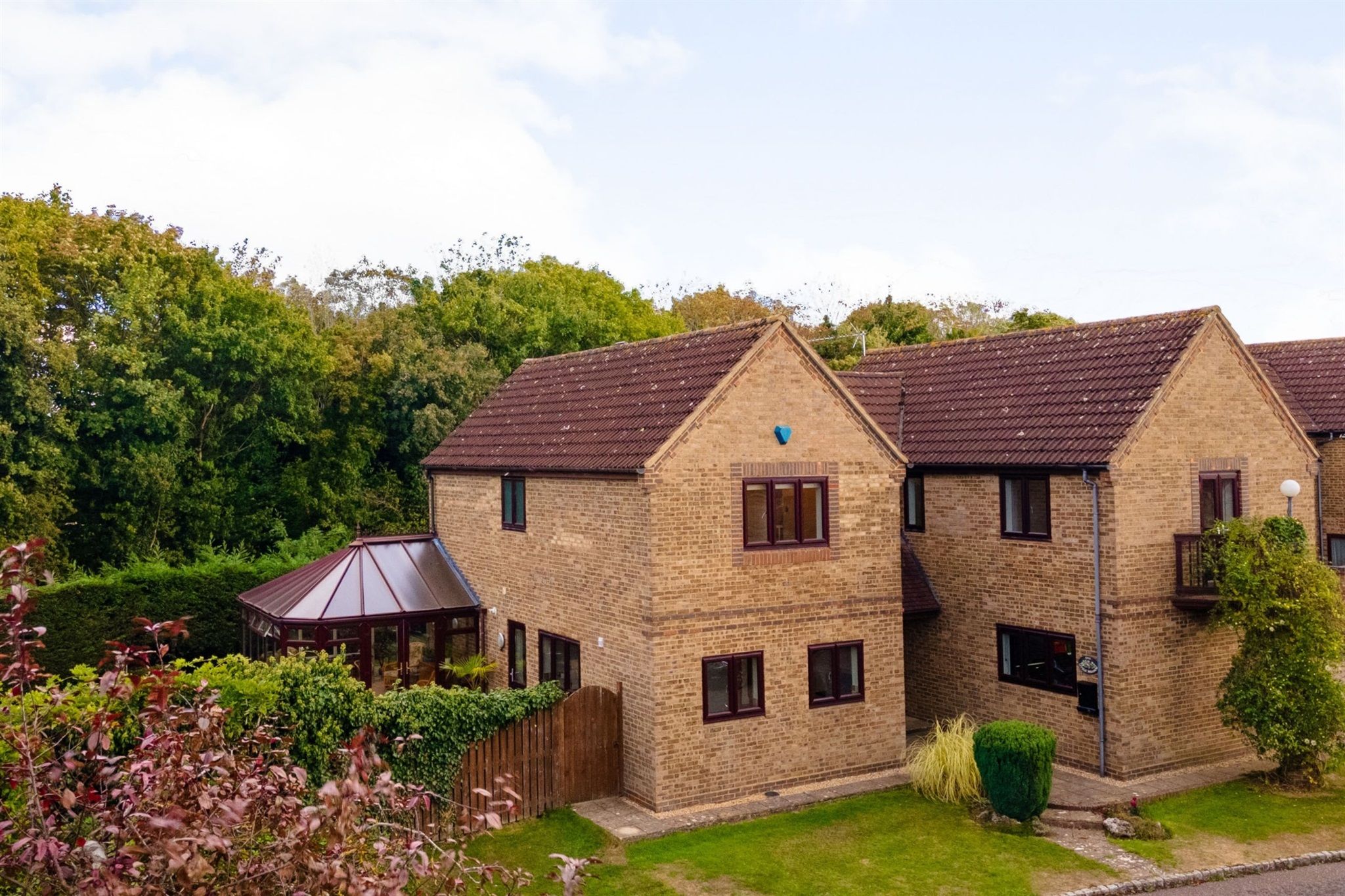 4 bed detached house for sale in Little Meadow, Loughton, Milton Keynes