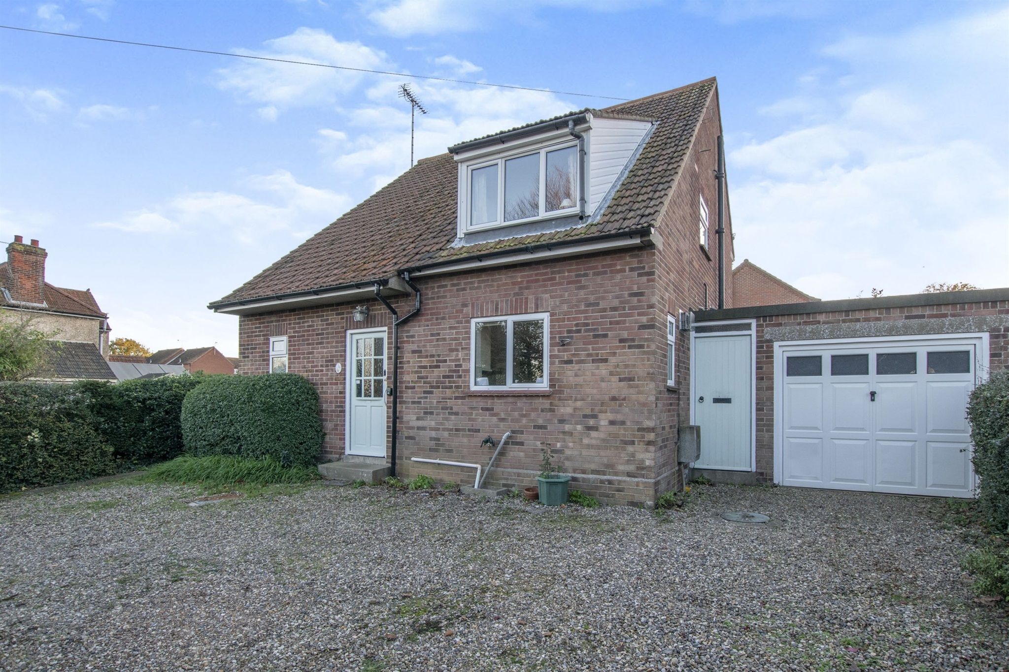 3 bed linkdetached house for sale in Bure Way, Aylsham, Norwich NR11