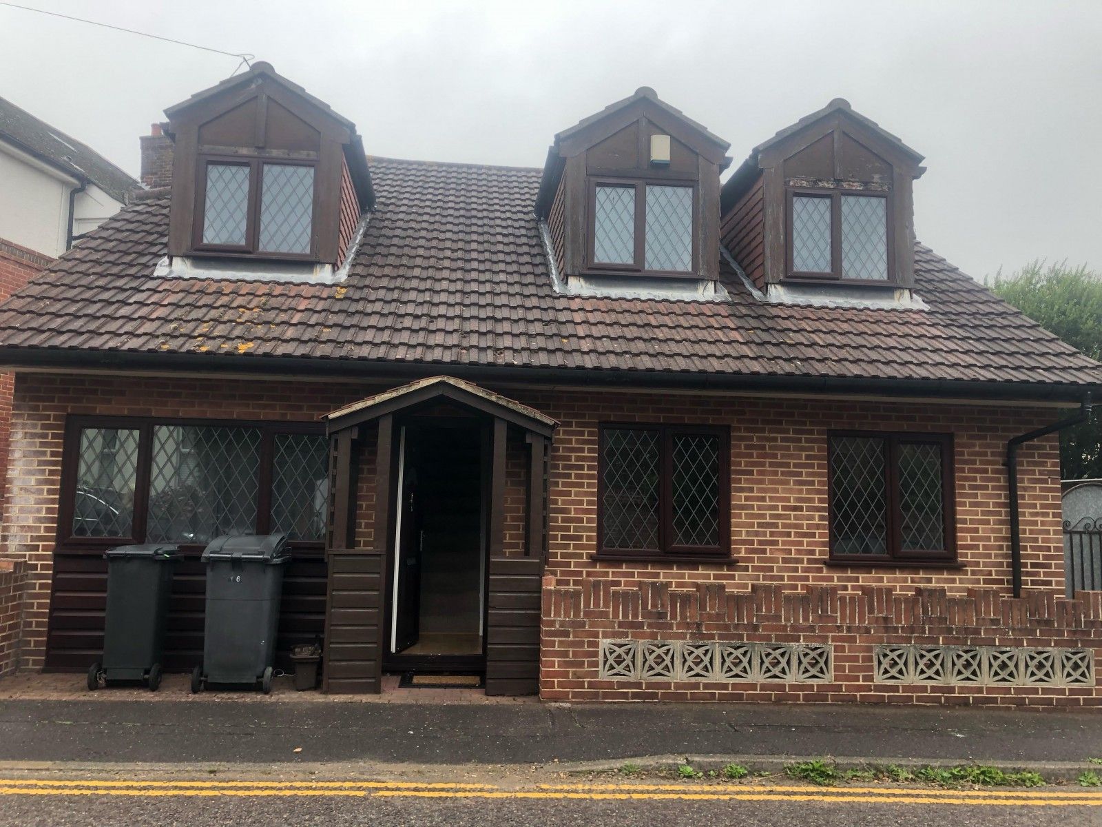 4 bed property to rent in Southville Road, Southbourne, Bournemouth BH5