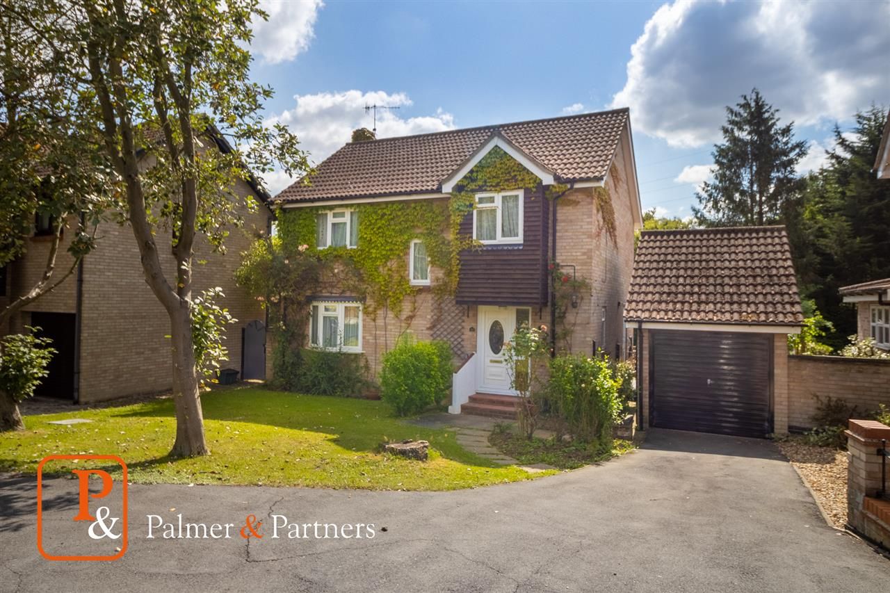 Dunnock Way, Longridge Park, Colchester CO4  