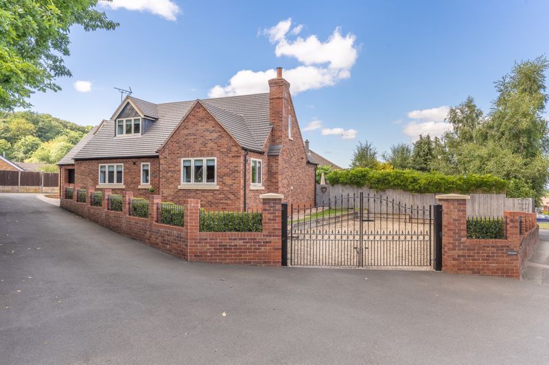 4 bed detached bungalow for sale in Merrington, Moss Road, Wrockwardine