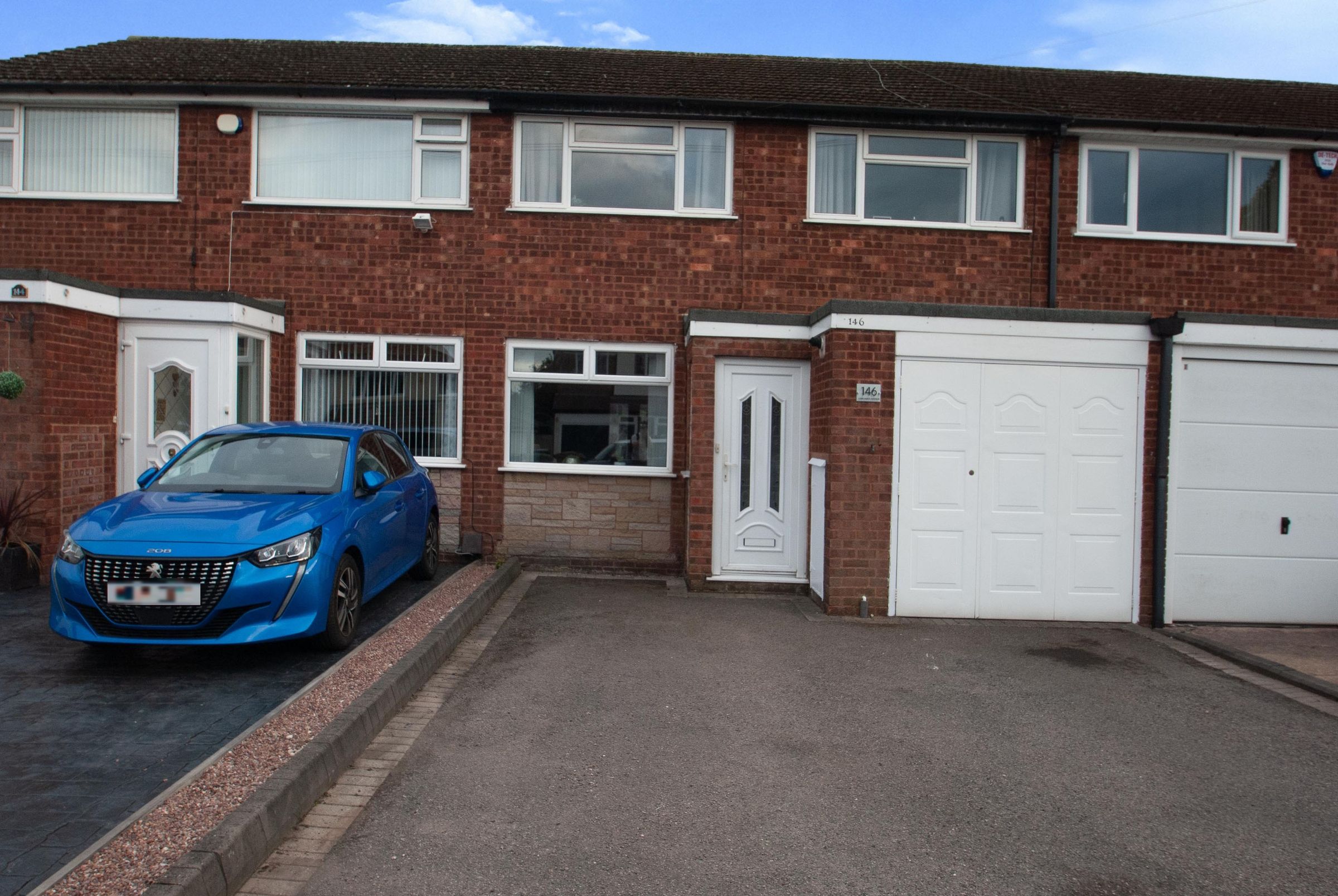 3 bed terraced house for sale in Lowlands Avenue, Streetly, Sutton