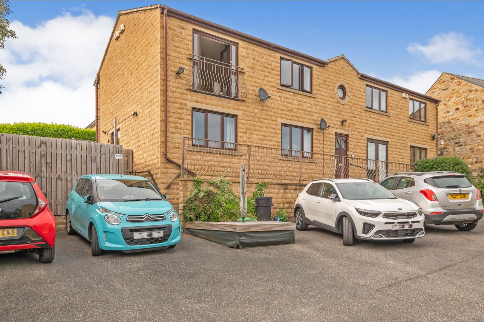 1 bed flat for sale in Nab Lane, Mirfield WF14 Zoopla
