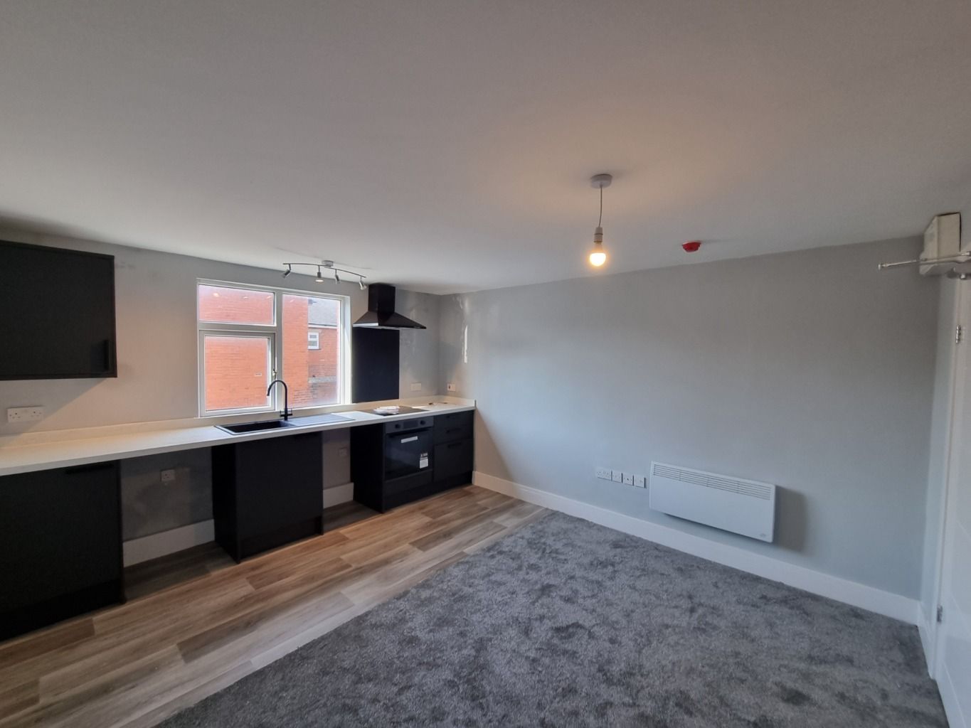 Studio to rent in Barnsley Road, Hemsworth, Pontefract, West Yorkshire