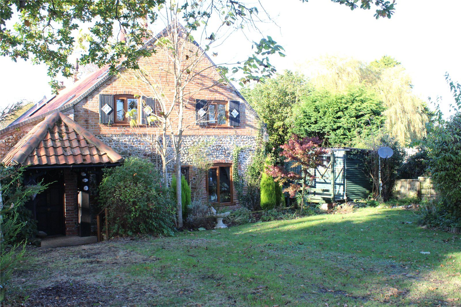 3 bed barn conversion for sale in Rectory Road, Edingthorpe, North