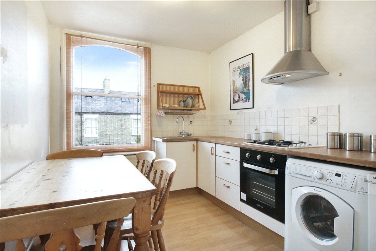 2 bed flat for sale in Bateman Street, Cambridge CB2 Zoopla