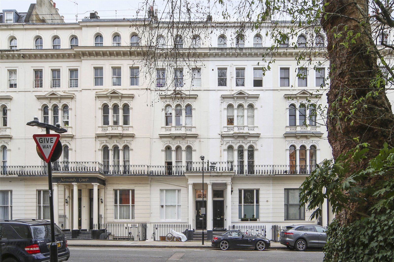 Studio to rent in Kensington Gardens Square, Bayswater W2 Zoopla