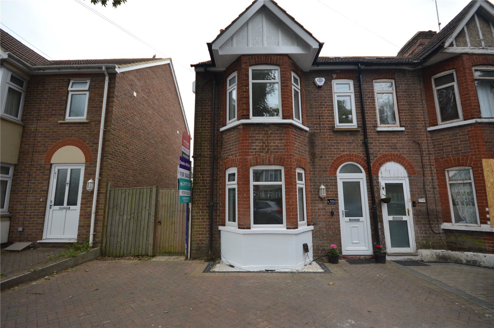 Limbury Road, Luton, Bedfordshire LU3  