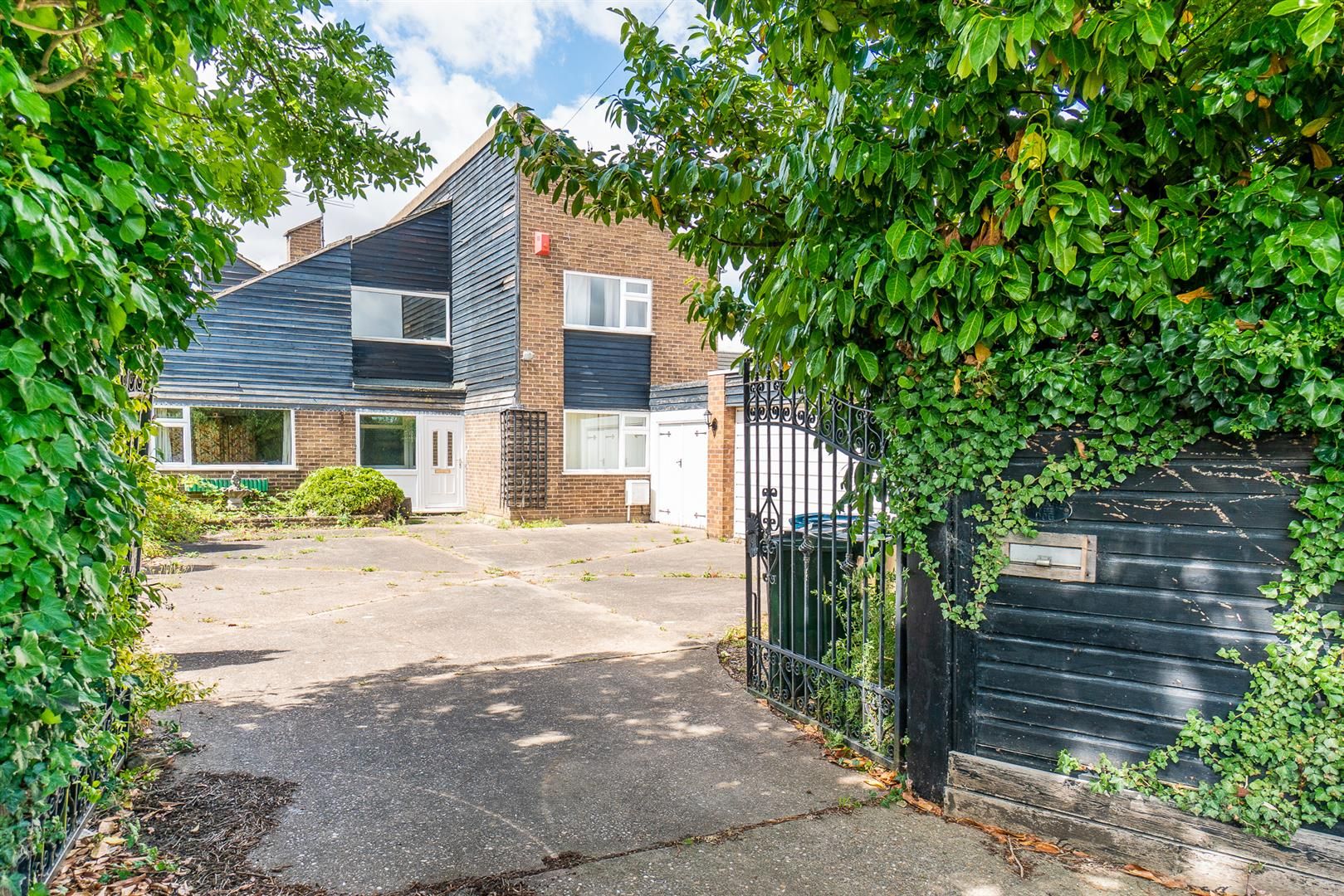 3 bed detached house for sale in Colston Gate, Cotgrave, Nottingham