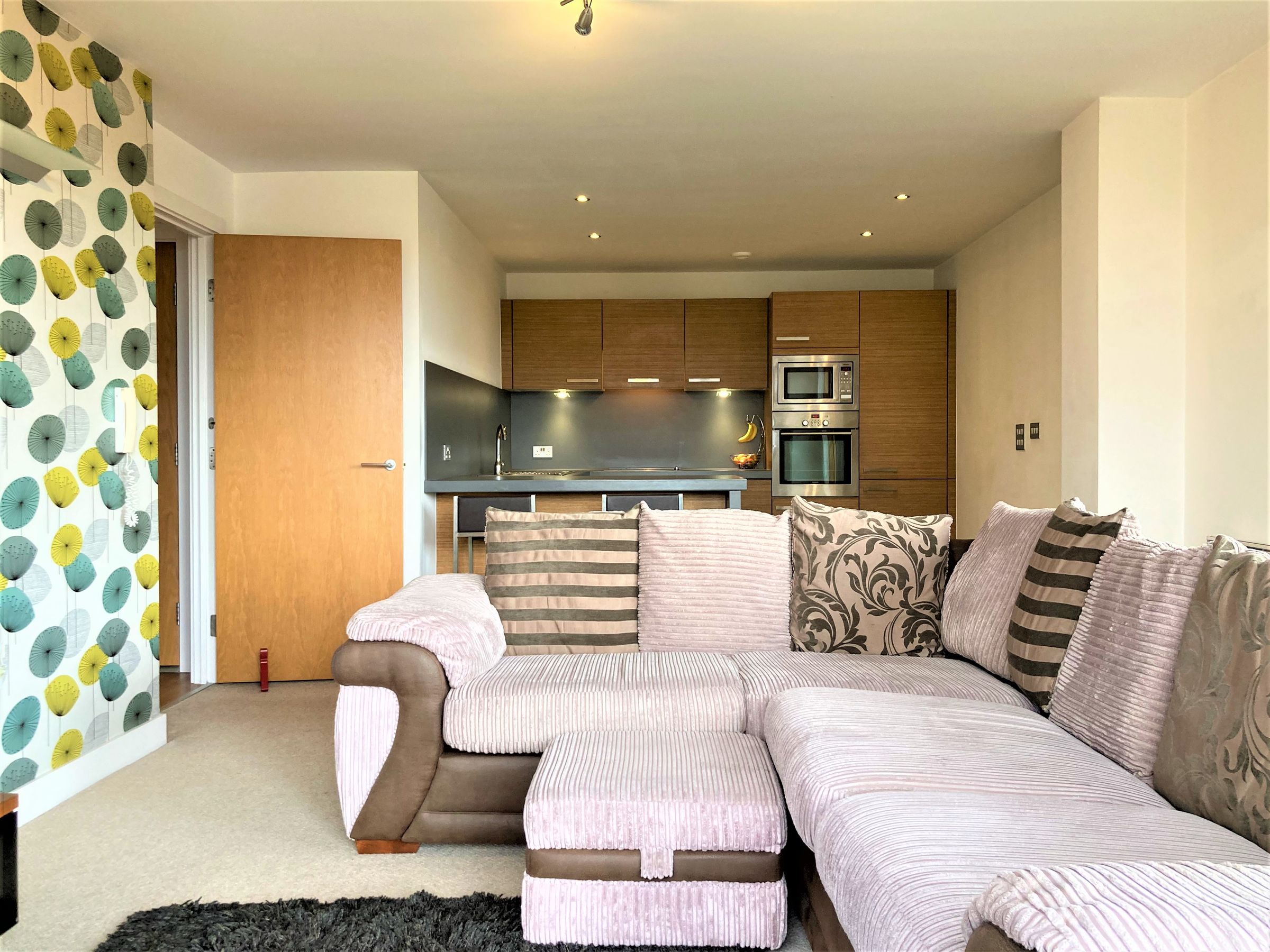 Vallea Court Manchester Greater Manchester M4  