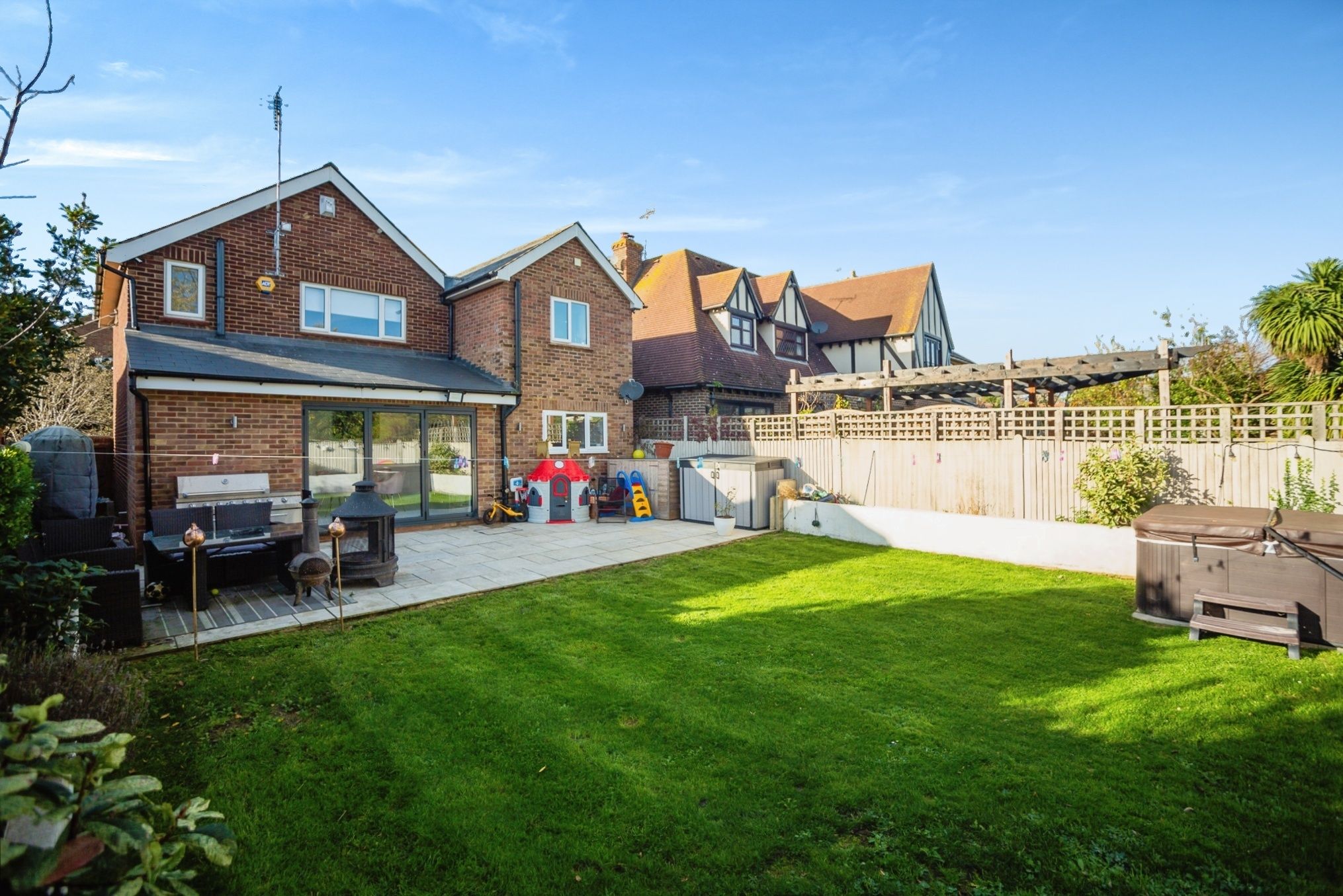 3 Bed Detached House For Sale In Red Street Southfleet DA13 Zoopla