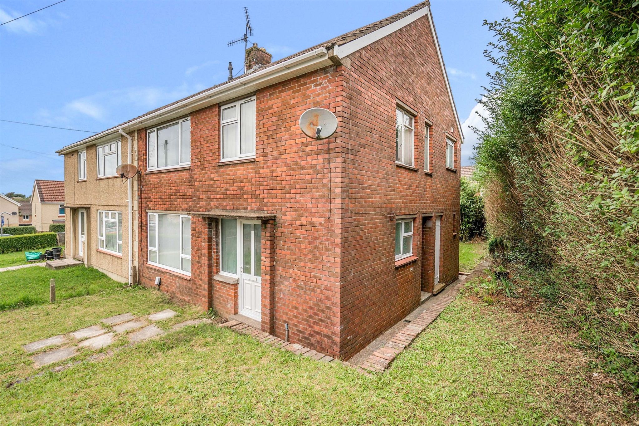 2 bed property for sale in Bwlch Road, Cimla, Neath SA11 Zoopla