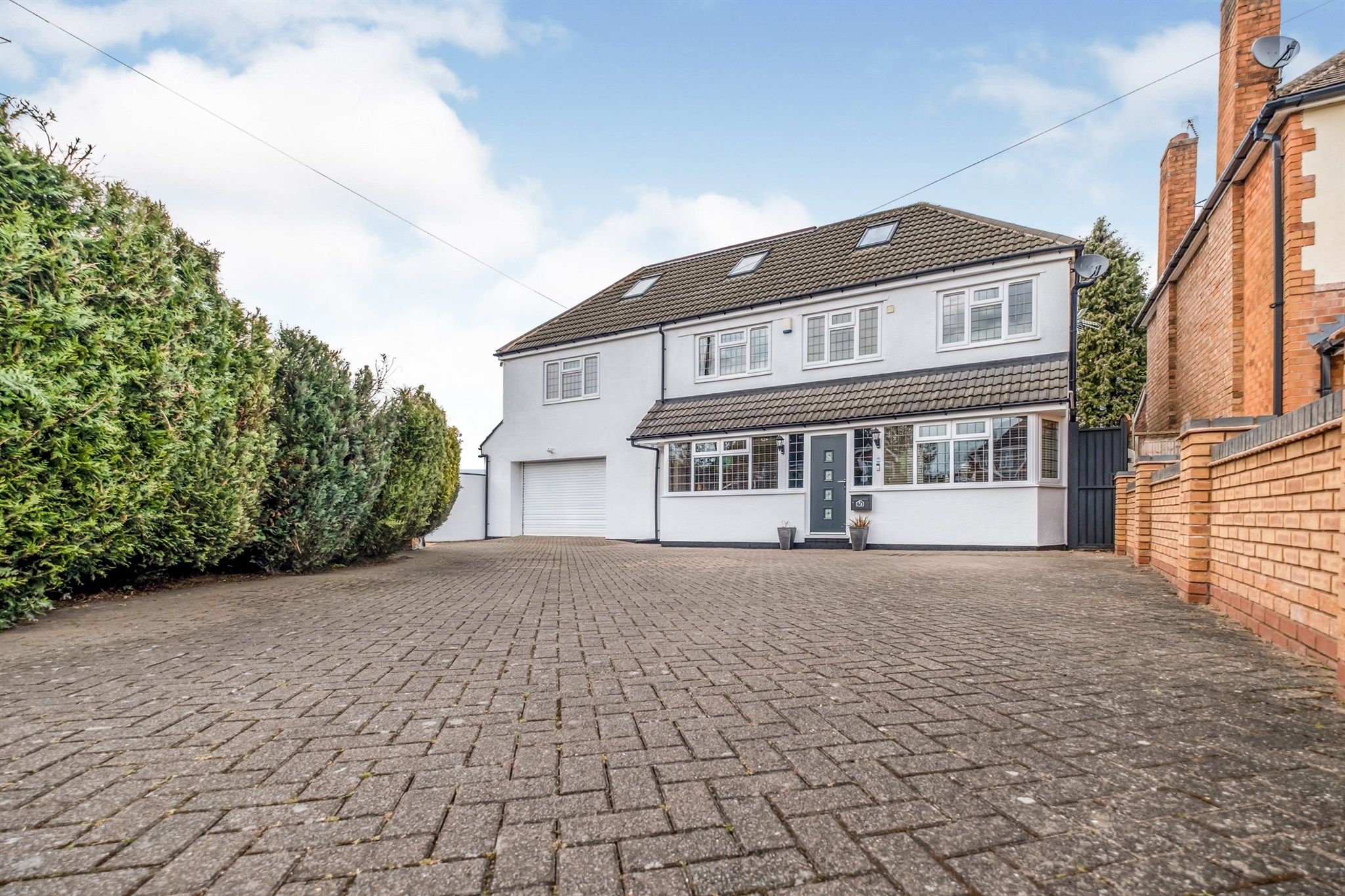 5 bed detached house for sale in Fabian Crescent, Shirley, Solihull B90