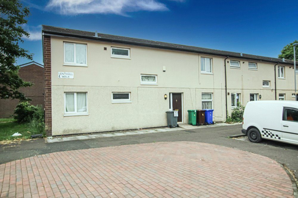 5 bed terraced house for sale in Lenthall Walk, Cheetham Hill