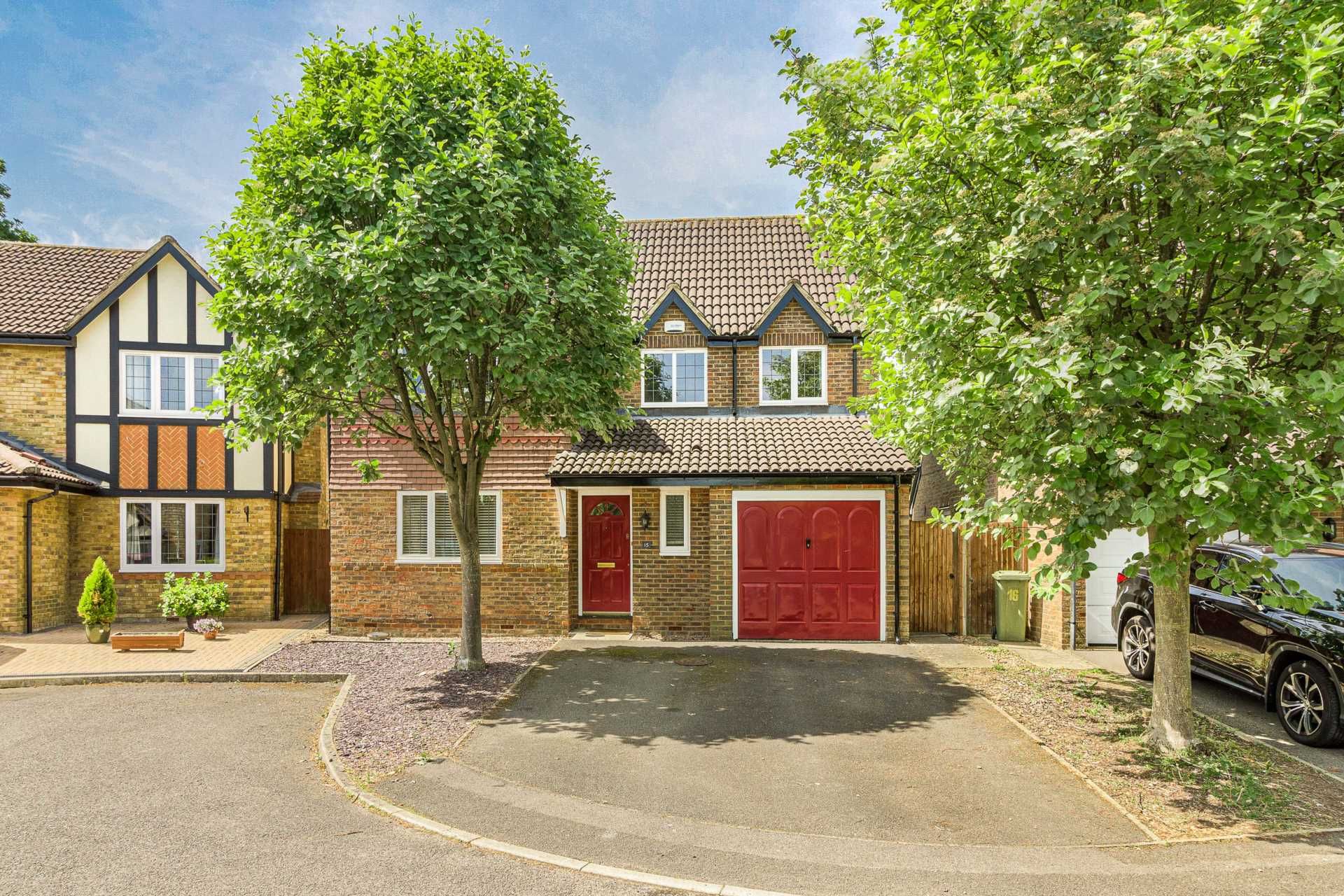 4 bed detached house for sale in Cranwell Close, Shenley Brook End MK5