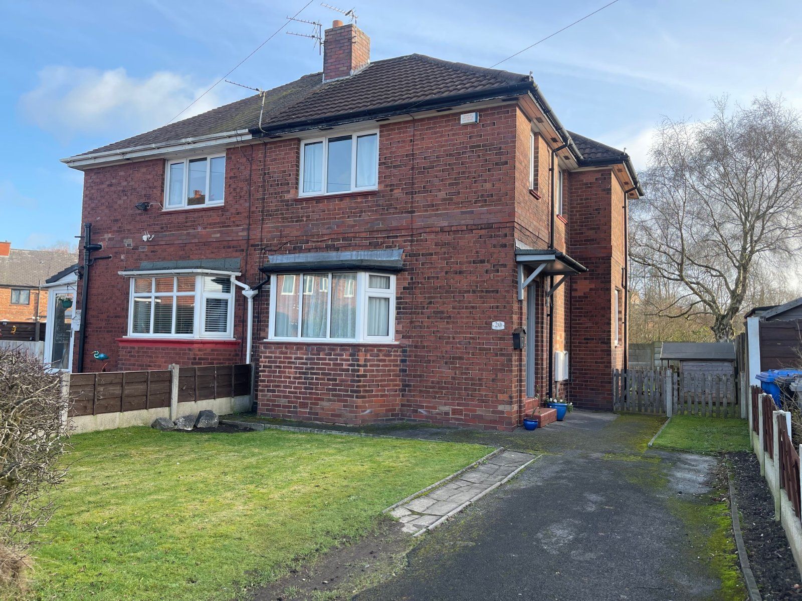 3 bed semidetached house for sale in Milner Avenue, Broadheath