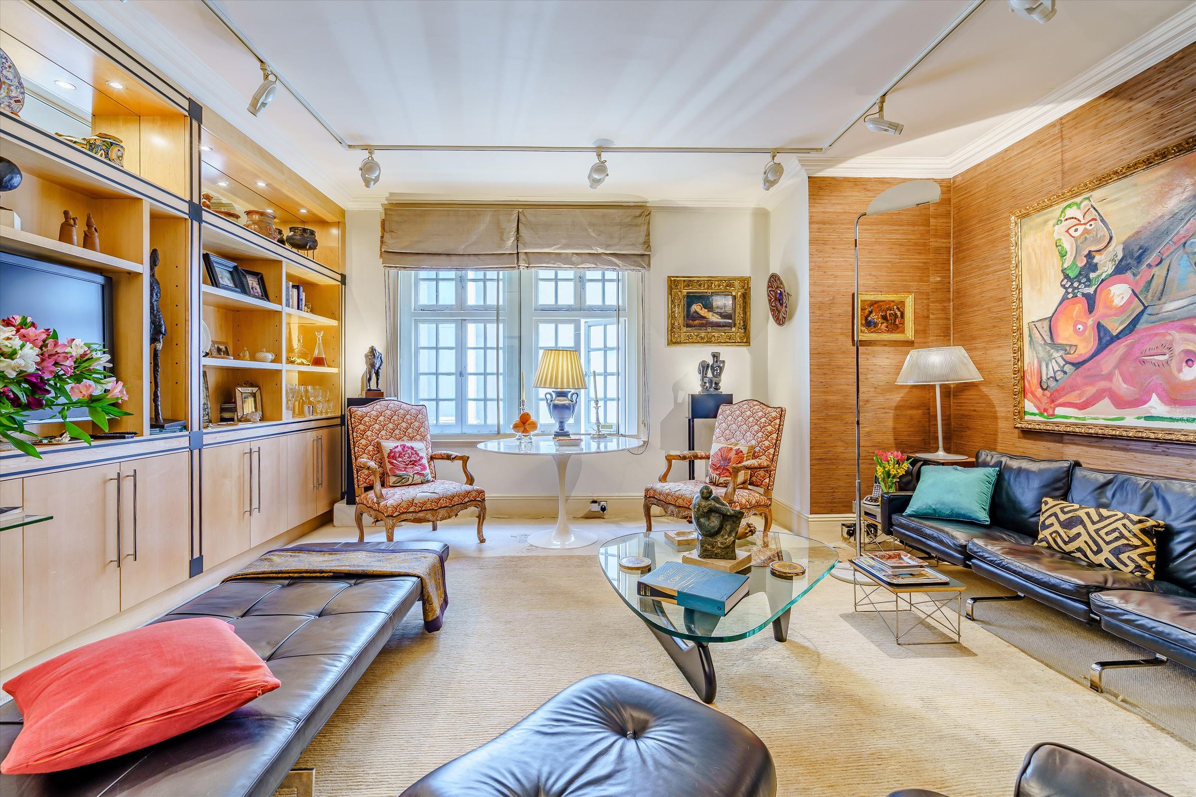 73 St James's Street, St James's, Mayfair, London SW1A