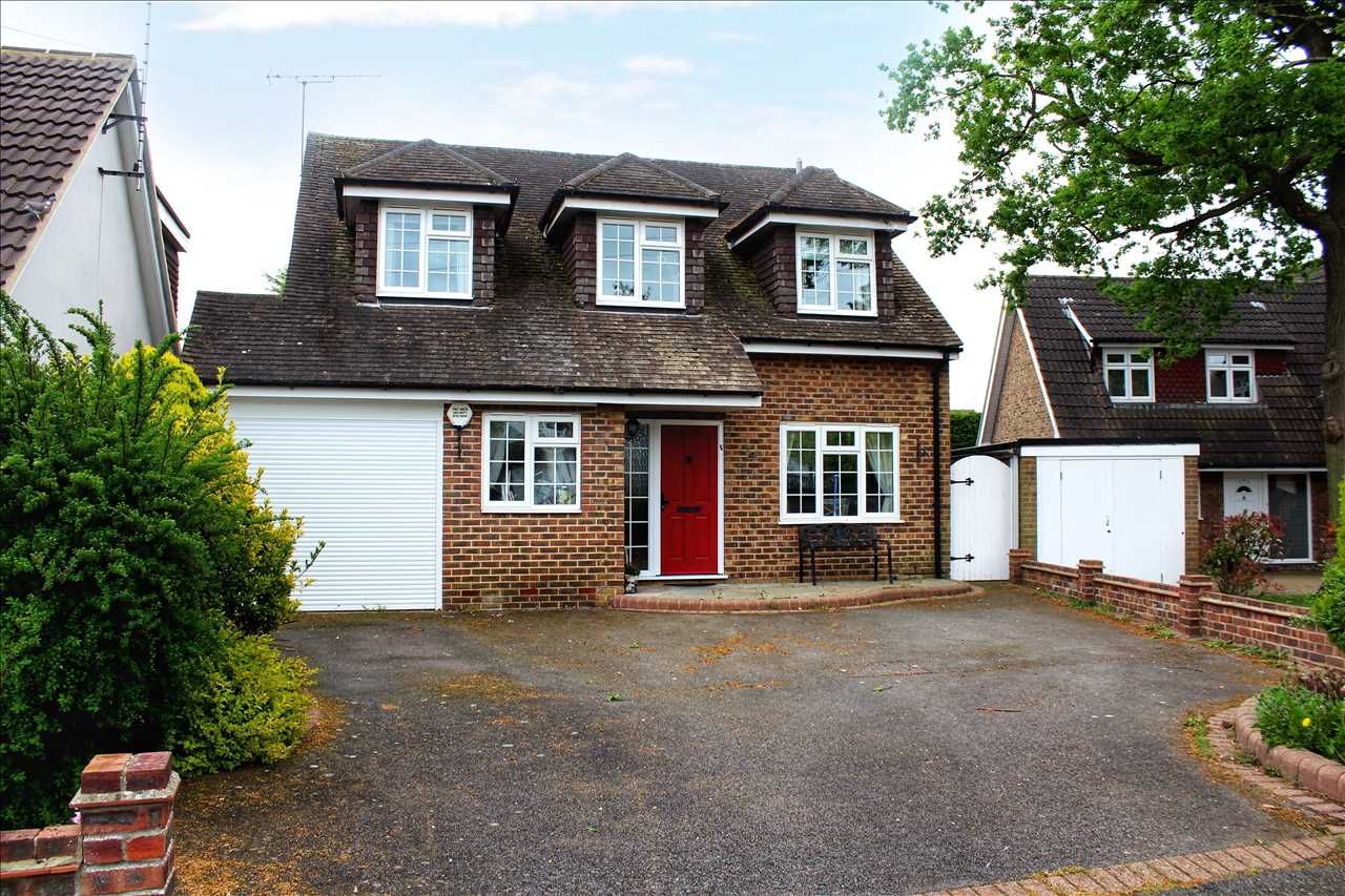 4 bed detached house for sale in Shipwrights Drive, Benfleet SS7 Zoopla