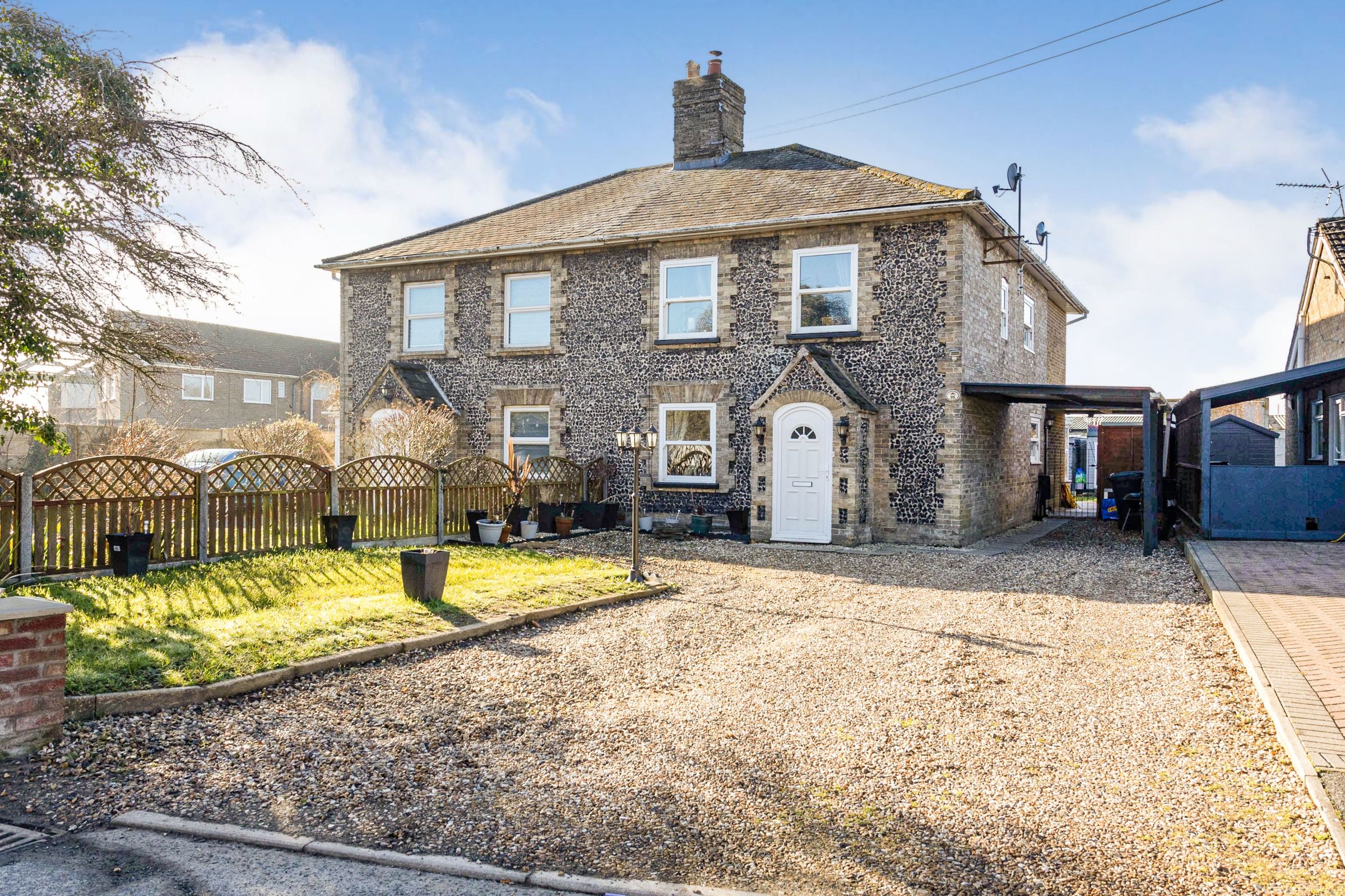 4 bed semidetached house for sale in Griston Road, Watton, Thetford