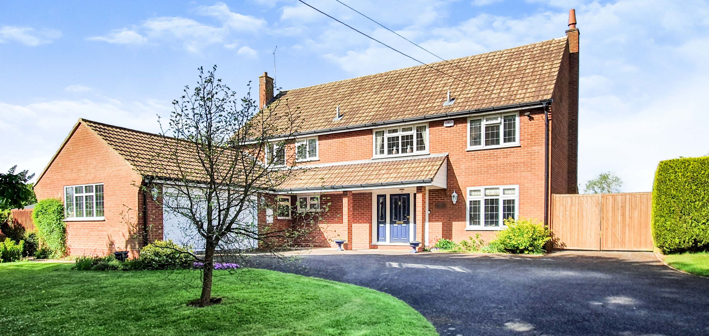 4 bed detached house for sale in Ullenhall Street, Ullenhall, HenleyIn