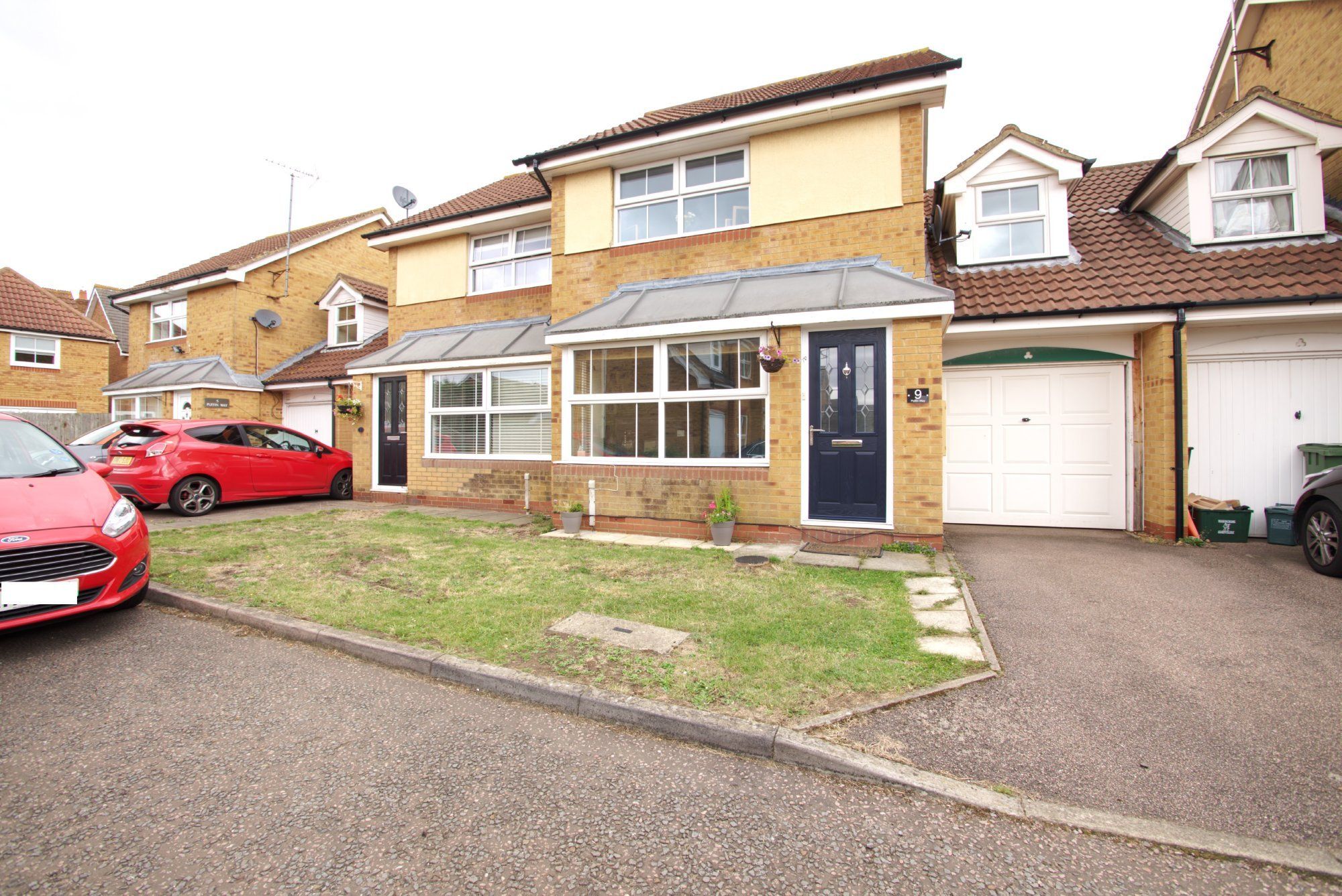 3 bed terraced house for sale in Puffin Way, Watermead, Aylesbury HP19
