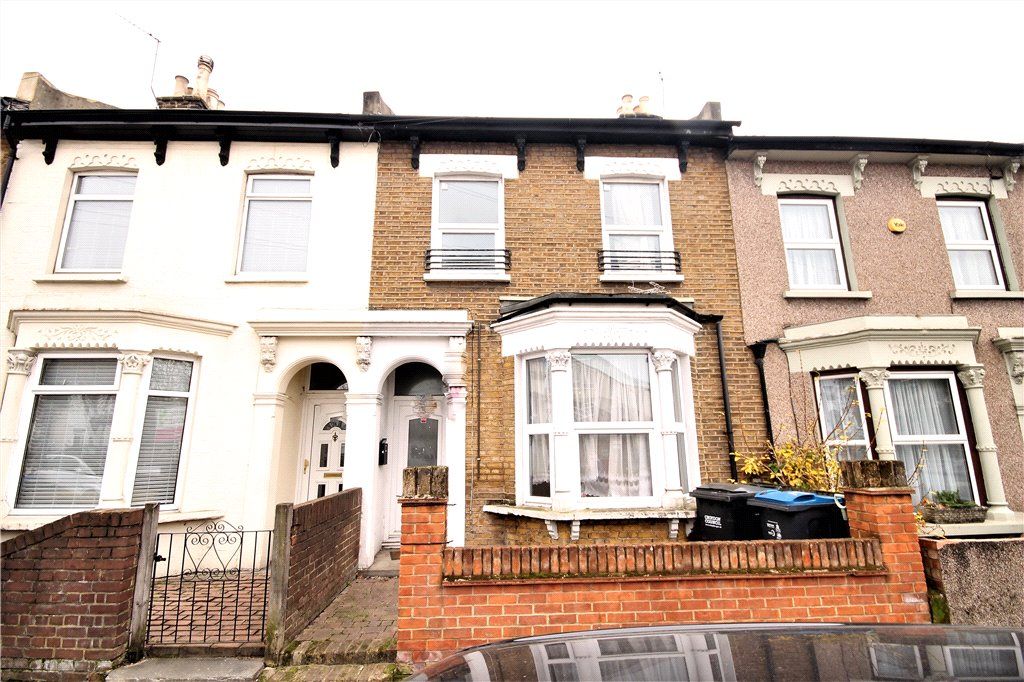 4 bed terraced house for sale in Derby Road, Croydon CR0 Zoopla