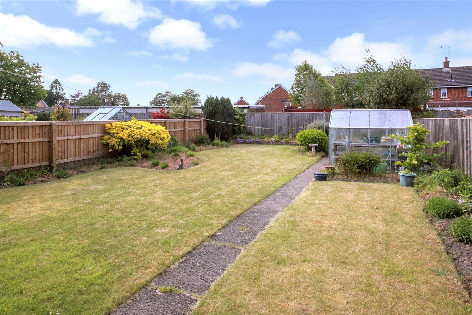 3 bed semidetached house for sale in Broadleas Road, Devizes