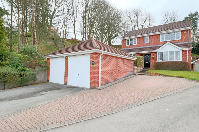 4 bed detached house for sale in Hawksmoor Close, Lightwood, Longton