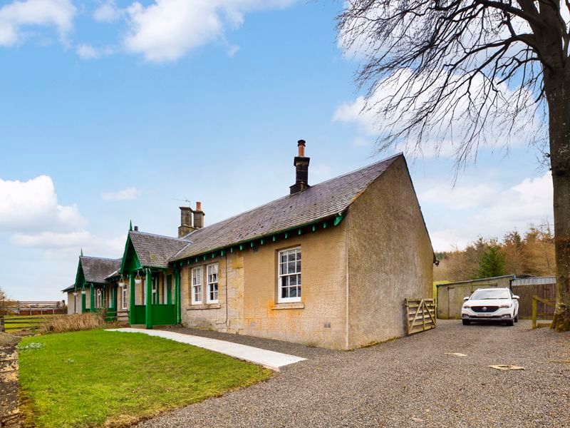 2 bed semidetached bungalow for sale in Lamington, Biggar ML12 Zoopla