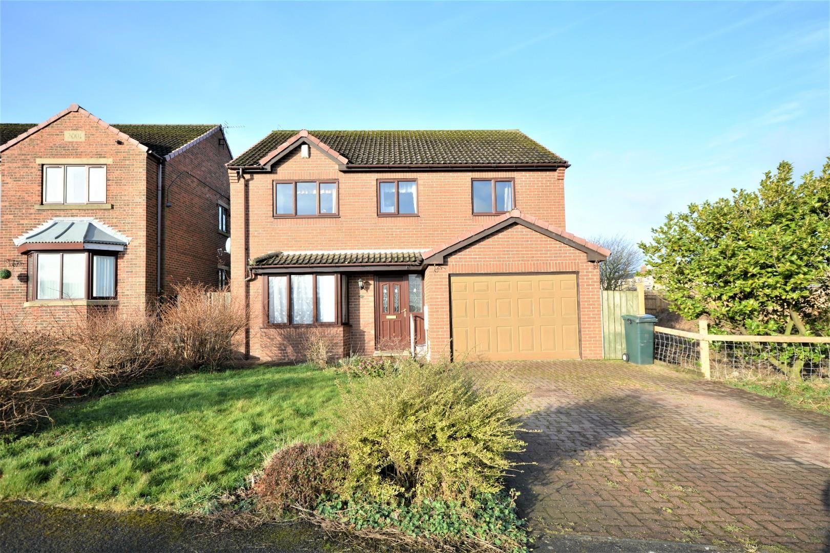 4 bed detached house for sale in Meadowcroft, Cockfield,